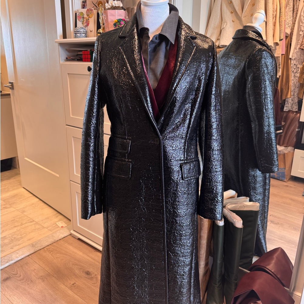 Sale! Intrend by Max Mara Sfilata Women's Patent-Effect Overcoat12